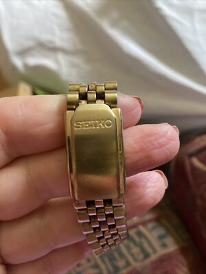 AUTHENTIC SEIKO QUARTZ GOLDEN DIAL DAY DATE MEN'S JAPAN 7N43-8119