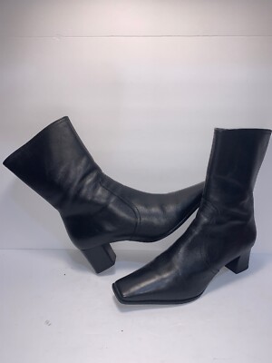 AUDREY BROOKE SZ 1/2 M BLACK LEATHER ZIP UP WOMEN