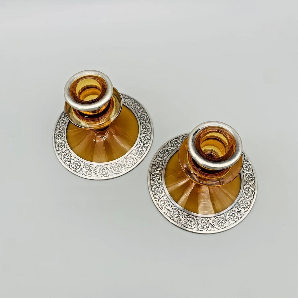 Викторианские подсвечники в стиле модерн из янтарного стекла и чистого серебра с тиснением - Изображение 4 из 4
