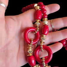 Vintage 32in Gold Tone Cherry Red Acrylic Plastic Statement Necklace Beaded
