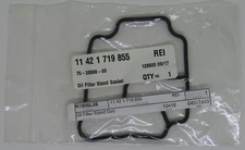 NEW GENUINE BMW OEM OIL FILTER STAND GASKET PART NO. 11 42 1 719 855