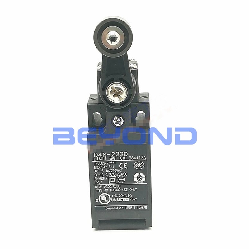 1PC NEW FOR OMRON Limit travel switch D4N-2220