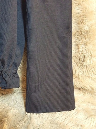 THEORY Navy Odettah Blouse Top Size S - Picture 4 of 11