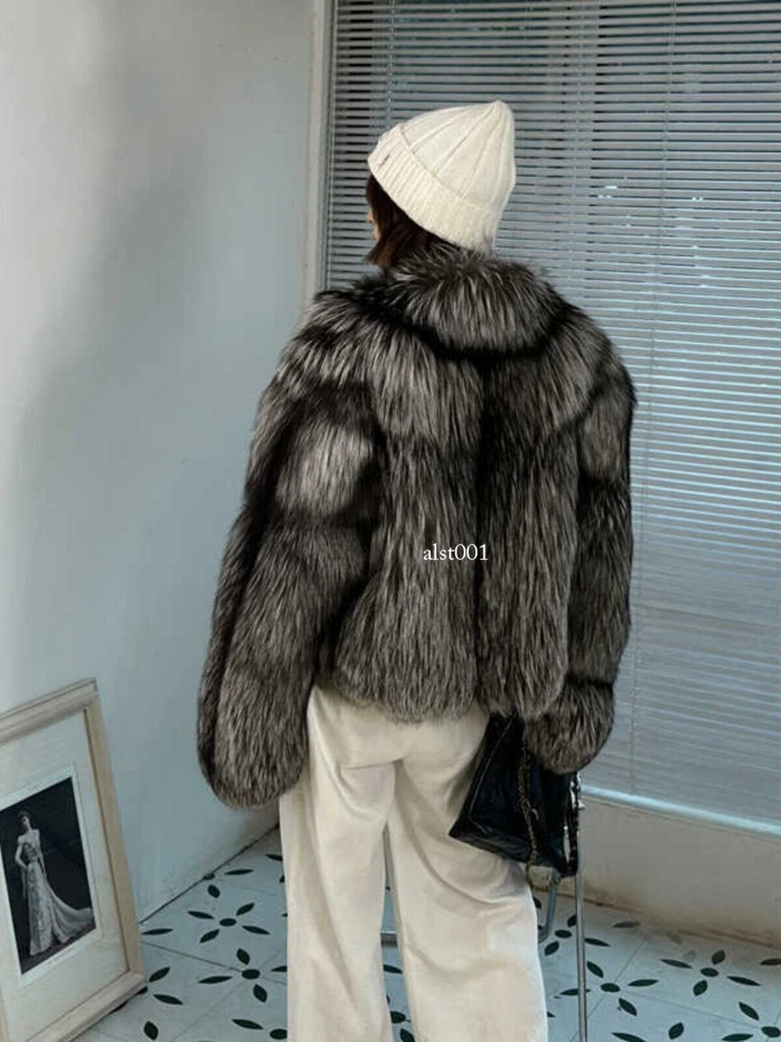 Women's Winter Fox Fur Coat Short Jacket Fashionable Faux Fur Thicken Warm Coats - Image 3 of 4