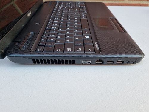 Fast 15.6” inch Core i3 Processor 6GB RAM 500GB HDD Win10Pro Wi-Fi VGA - Picture 4 of 12