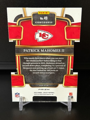 2023 Panini Select Concourse Black & Gold Prizm Die-Cut Patrick Mahomes II #49 - Picture 2 of 2