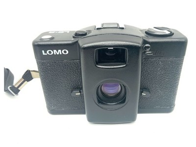 Lomo LC-A Sucherkamera mit Minitar 1 1:28/32mm Kompaktkamera Analogkamera