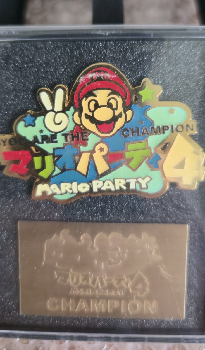 Vintage Nintendo Mario Party 4 Pin Badge Tournament Winner