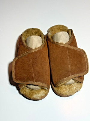 Lamo Apma Leather/Suede Sheepskin Men's Wrap Slippers Chestnut Size XL US 11 NEW