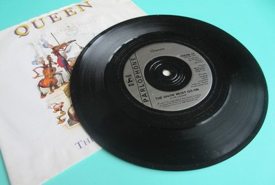 QUEEN - THE SHOW MUST GO ON / KEEP YOURSELF ALIVE 7'' VINYL SINGLE RECORD 1973