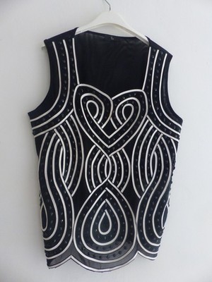 Exclusives Damen Top Gr.42 schwarz/weiß Fa.Tia Italien