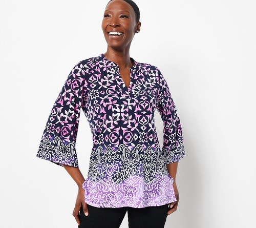 Susan Graver Damen Top Gr. S Regular Printed Liquid Knit Split-Neck Blau
