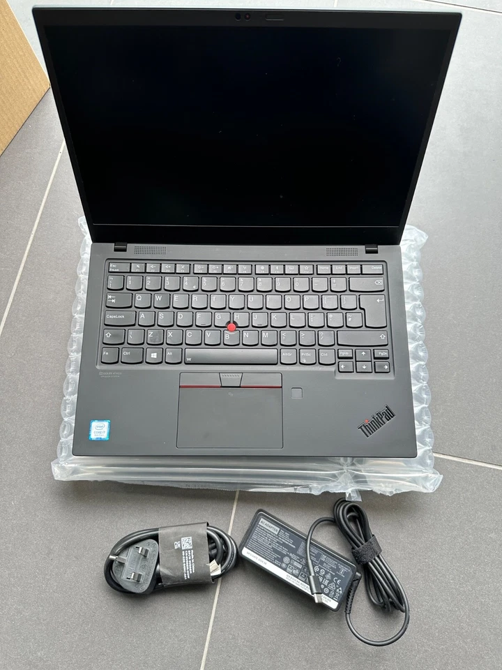 Lenovo ThinkPad X1 Carbon · i7-8665U · 16GB · 512GB, photo 1 of 5