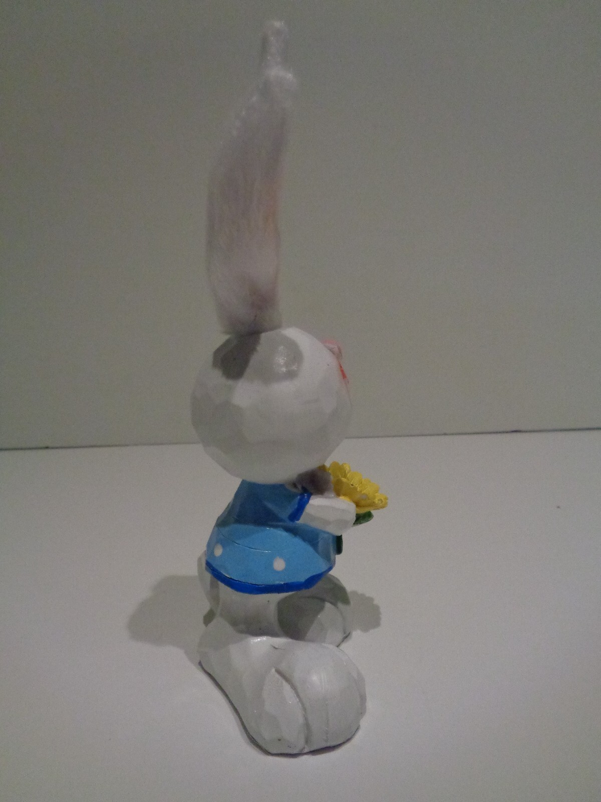 Picture 3 of 24