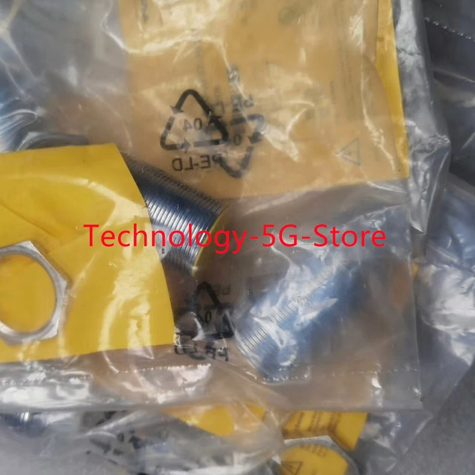 New Turck BI10-M30-AP6X-H1141 Proximity Switch Sensor - Image 2 of 4