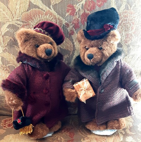 Russ Berrie 0livia & Oliver Christmas-Bears from the past. - Picture 2 of 11