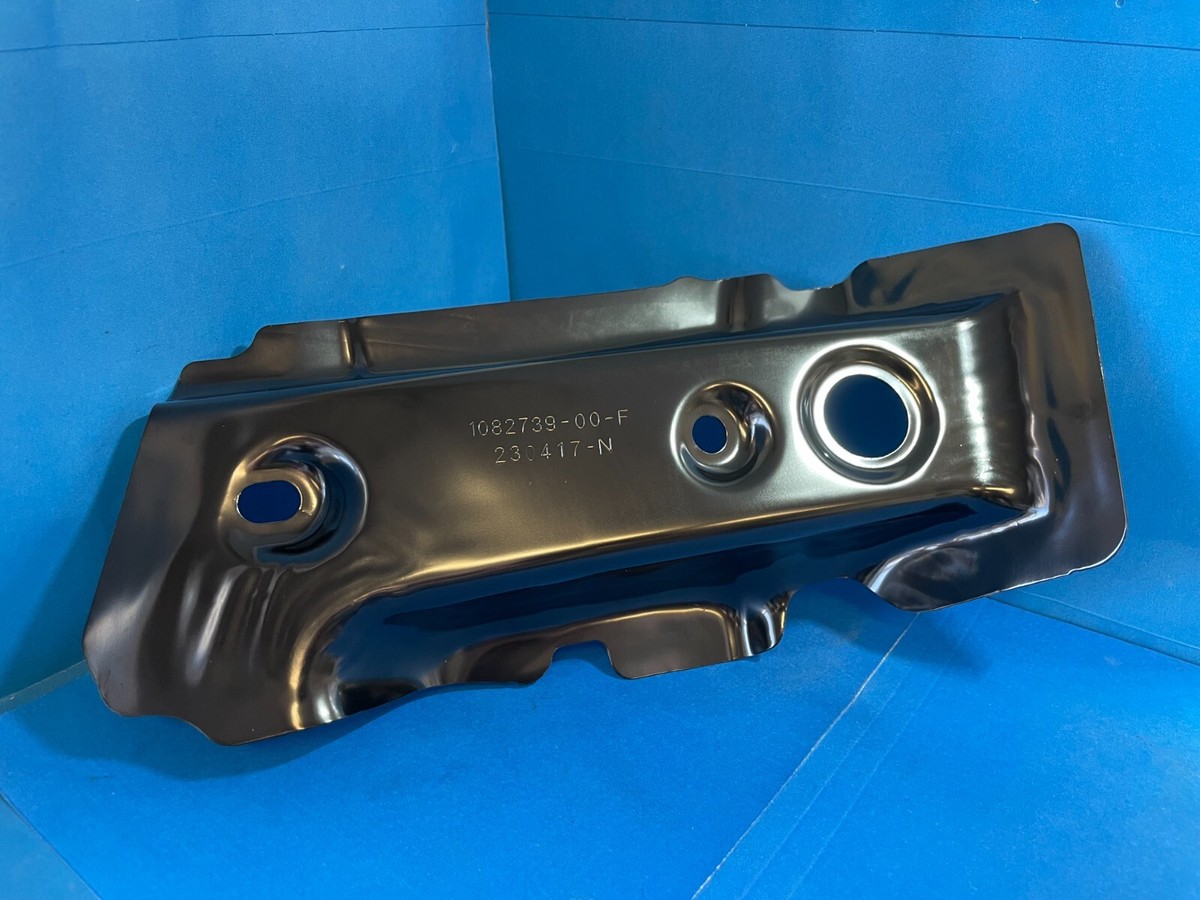 NEW OEM 2017 - 2020 TESLA MODEL 3 LEFT REAR WHEELHOUSE SUPPORT