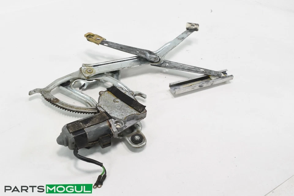 88-95 Mercedes-Benz 300TE Front Left Driver Window Regulator 1247200346 - Image 3 of 4