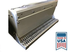 Peterbilt DPF Box Lower Aluminum Step - Heavy Duty