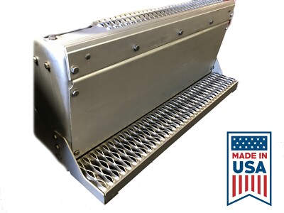 Peterbilt DPF Box Lower Aluminum Step - Heavy Duty