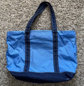 black fuzzy tote bolsa