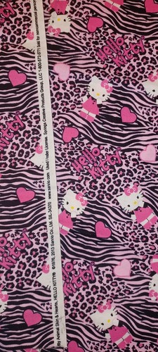 Jumbo FQ 24"x21" Rare Hello Kitty Cotton Flannel Fabric Animal Skins and Hearts - Picture 6 of 12