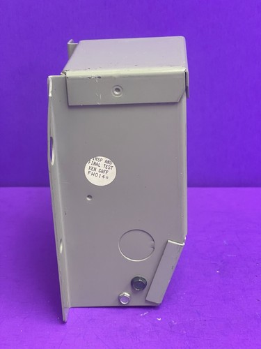 General Electric 9T51B4 Type QB 0.10 KVA, 60HZ, 1 Phase Transformer - Picture 4 of 10
