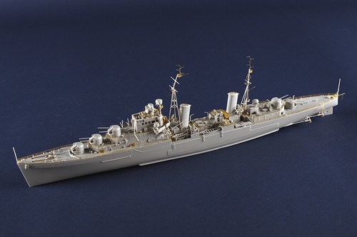 Trompetista 05366 Escala 1:350 HMS Naiad Modelo Plástico Buque de Guerra Kit - Imagen 6 de 8