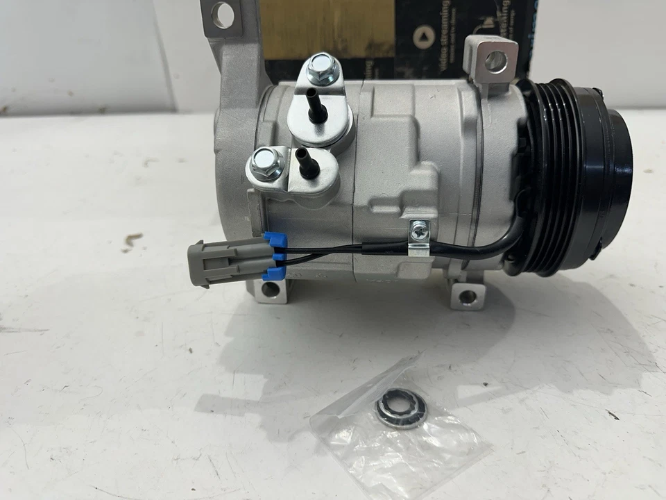 Compresor de aire acondicionado apto para Chevy Silverado Suburban 1500 2500 Tahoe GMC 2000-2013... Foto 3 de 4