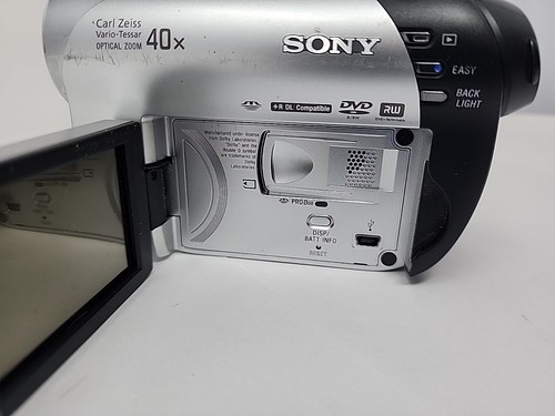 SONY Handycam Camcorder DCR-DVD 108 TESTED Bag Charger Battery NIGHT SHOT GHOST - Picture 21 of 21