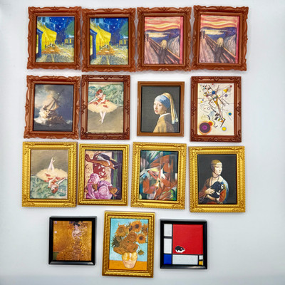 Zuru Mini Brands Create Masterpieces (15 Paintings) 3 Ultra Rares + 20 Extras
