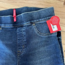 Spanx Distressed Denim Legging Jeans Medium Blue Wash Raw Hem size Medium NWT