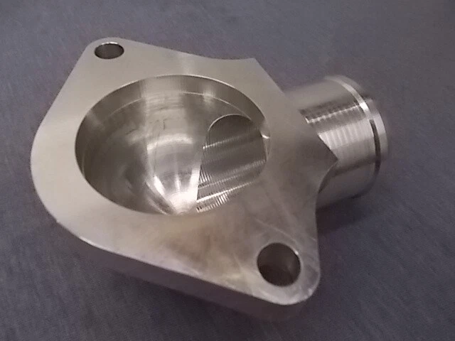 Carcasa termostato de aleación Ford Essex Billet - se adapta a V4 y V6 Foto 3 de 4