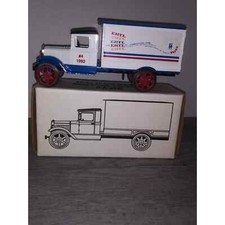 1931 Hawkeye Motor Truck Bank 1992 Ertl 4