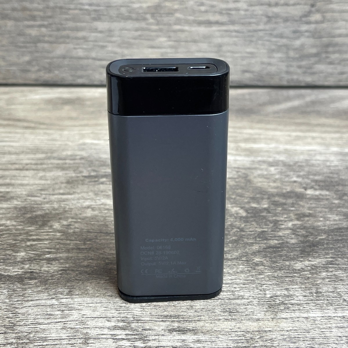 Just Wireless 06168 Gray USB Port 4000mAh Rechargeable Portable