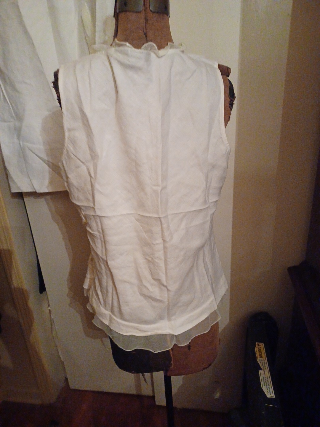 Reduced-WILLI SMITH- 2 pc  skirt Size 10 & top size  XL - White Linen image 7