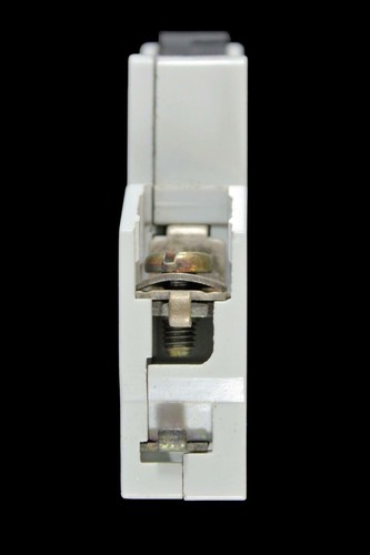 PROTEUS 40 AMP TYPE 2 M4 MCB CIRCUIT BREAKER 230/400V 640/2 - Picture 5 of 6