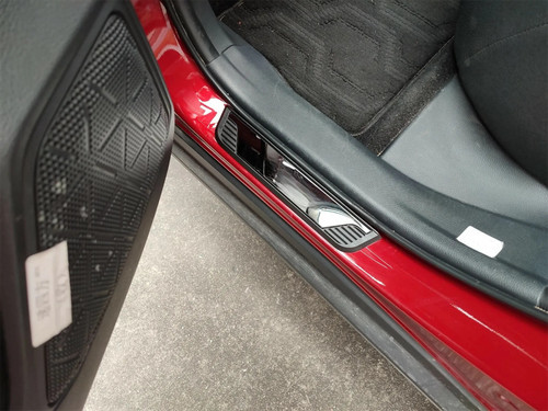 Protector de escalones de panel de cubierta de umbral de puerta de coche de acero rojo X4 para Honda Ridgeline - Imagen 2 de 13