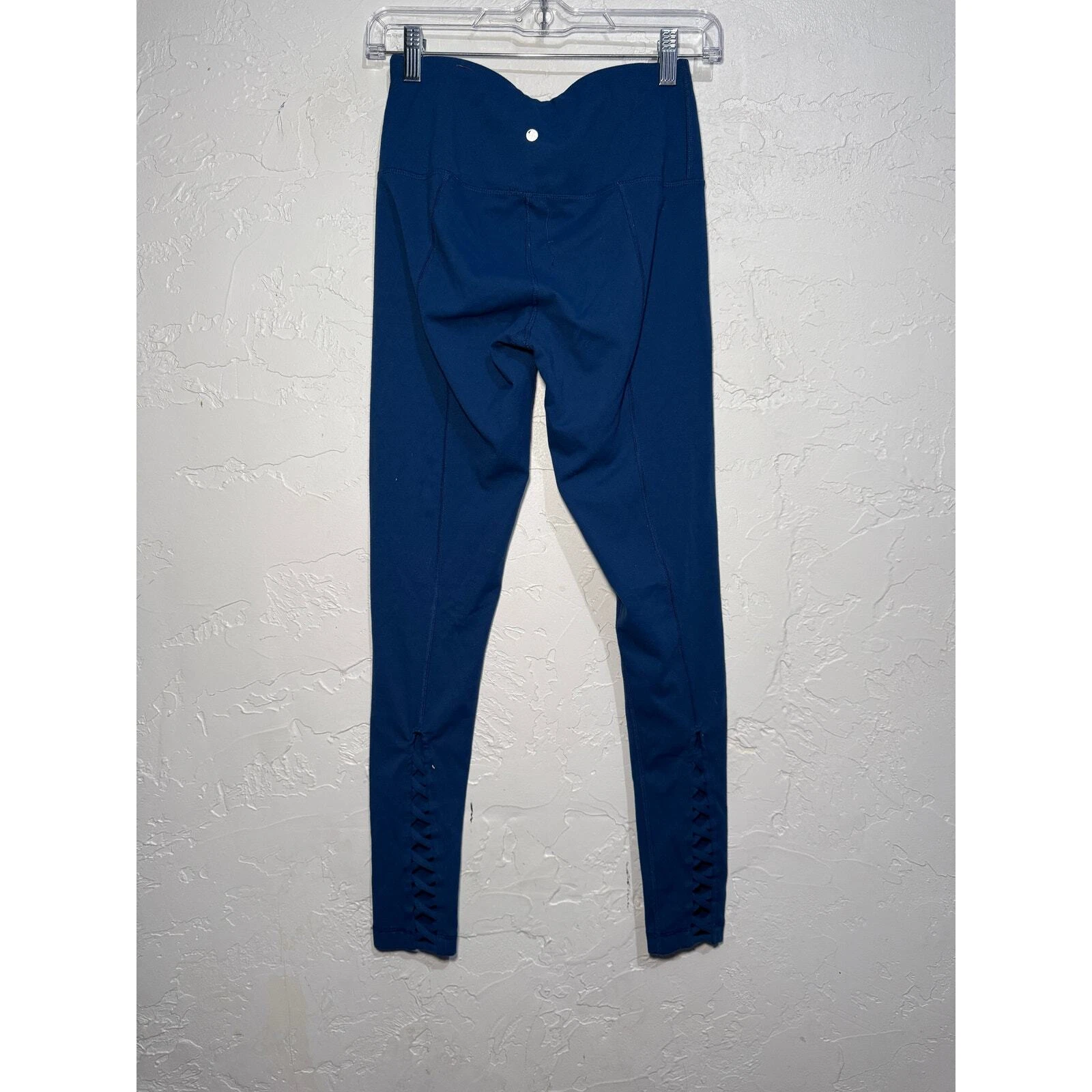 yogalicious criss cross cut out athleisure casual leggings