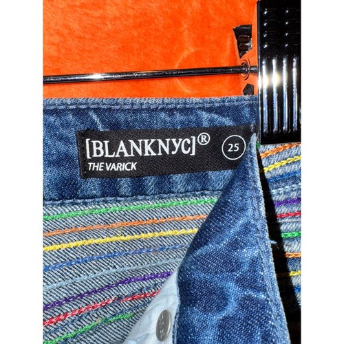 Blank NYC Capri Jeans Raw Hem Rainbow Thread Waist NEW WITH TAGS Size 25 - Picture 5 of 8