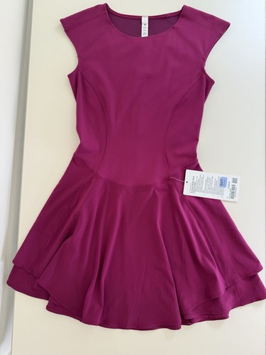 Lululemon Everlux Tenniskleid mit Netzrücken Magenta Lila Größe 4 Neu mit Etikett