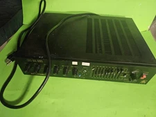  Bogen GS-150 Gold Seal Series Amplifier - Powers On