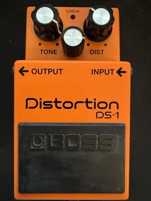 Boss DS-1 Electric Guitar Distortion Effect Pedal