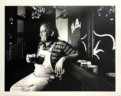 1991 Australia Toohey's Brewery Glebe Man Drinking Beer Vintage Press Photo