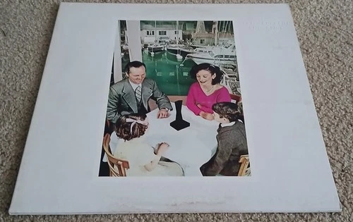 Led Zeppelin "Presence" Vinyl LP 1976 Swan Song Matrix: ST-SS 763559-EEE