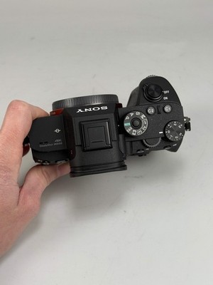 Sony Alpha A7R III A7R3 A7RIII 42.4MP Mirrorless Digital Camera | eBay
