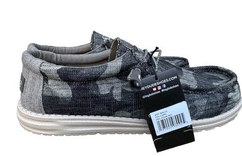 HEY DUDE Wally Mens Slip-on Shoes Color Camo Size M13 - Picture 3 of 4