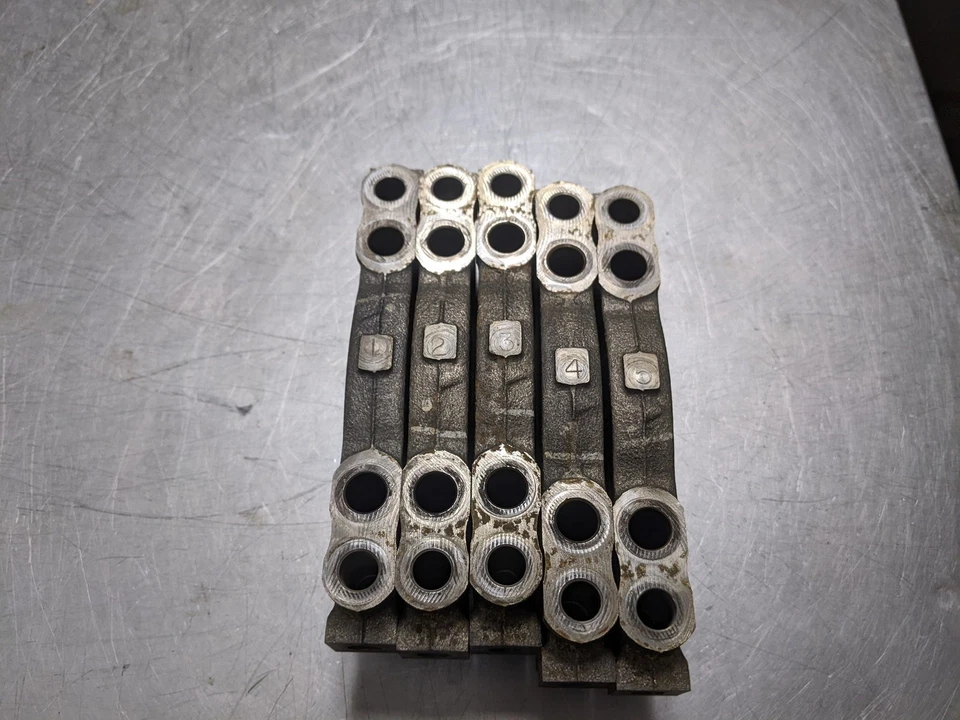 Tapas principales bloque motor para Ford F-150 15-17 5.0 Foto 2 de 4