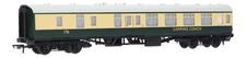 R4604 Hornby OO Mk1 BSK 176 in Camping Coach Green And Cream