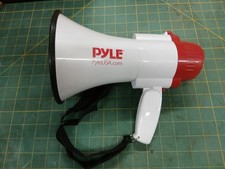 Pyle 30W PMP30 Megaphone Speaker Loud Bullhorn 9X8X13, White and red